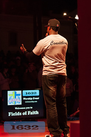 1632-Nov-110412-089